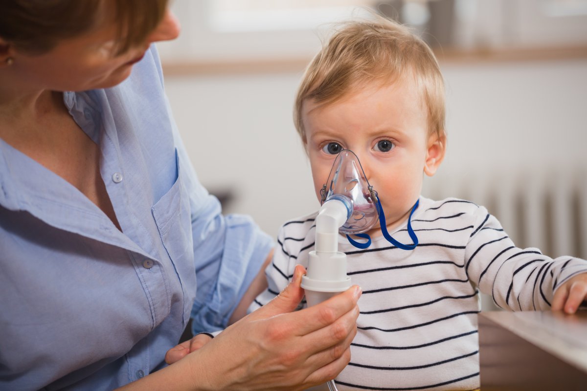 Toddler requiring oxygen